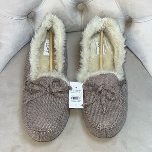 LOFT Women's Brown Cozy‎ Slippers Size Large
